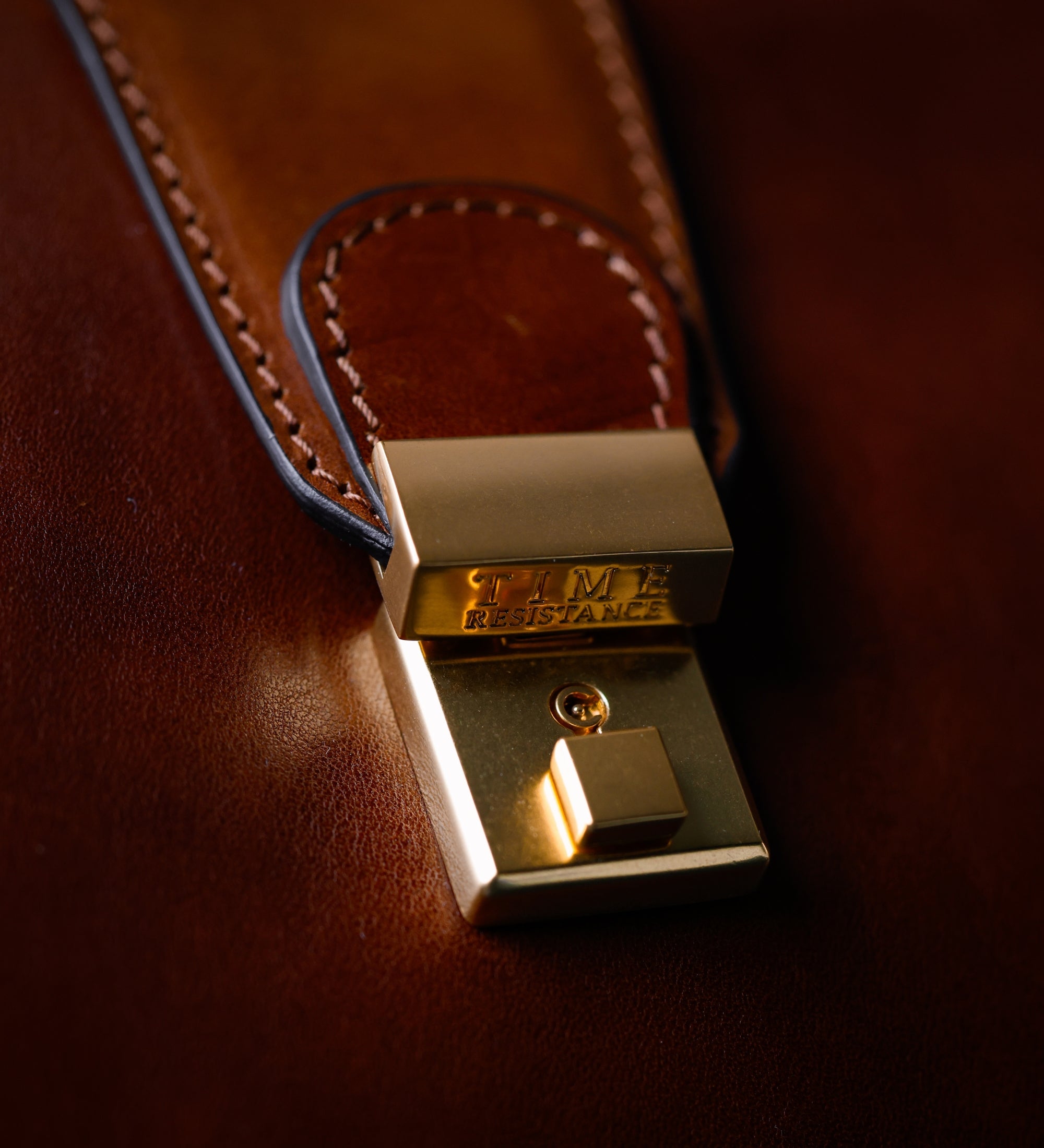 Small Leather Doctor Bag for Women - David Copperfield