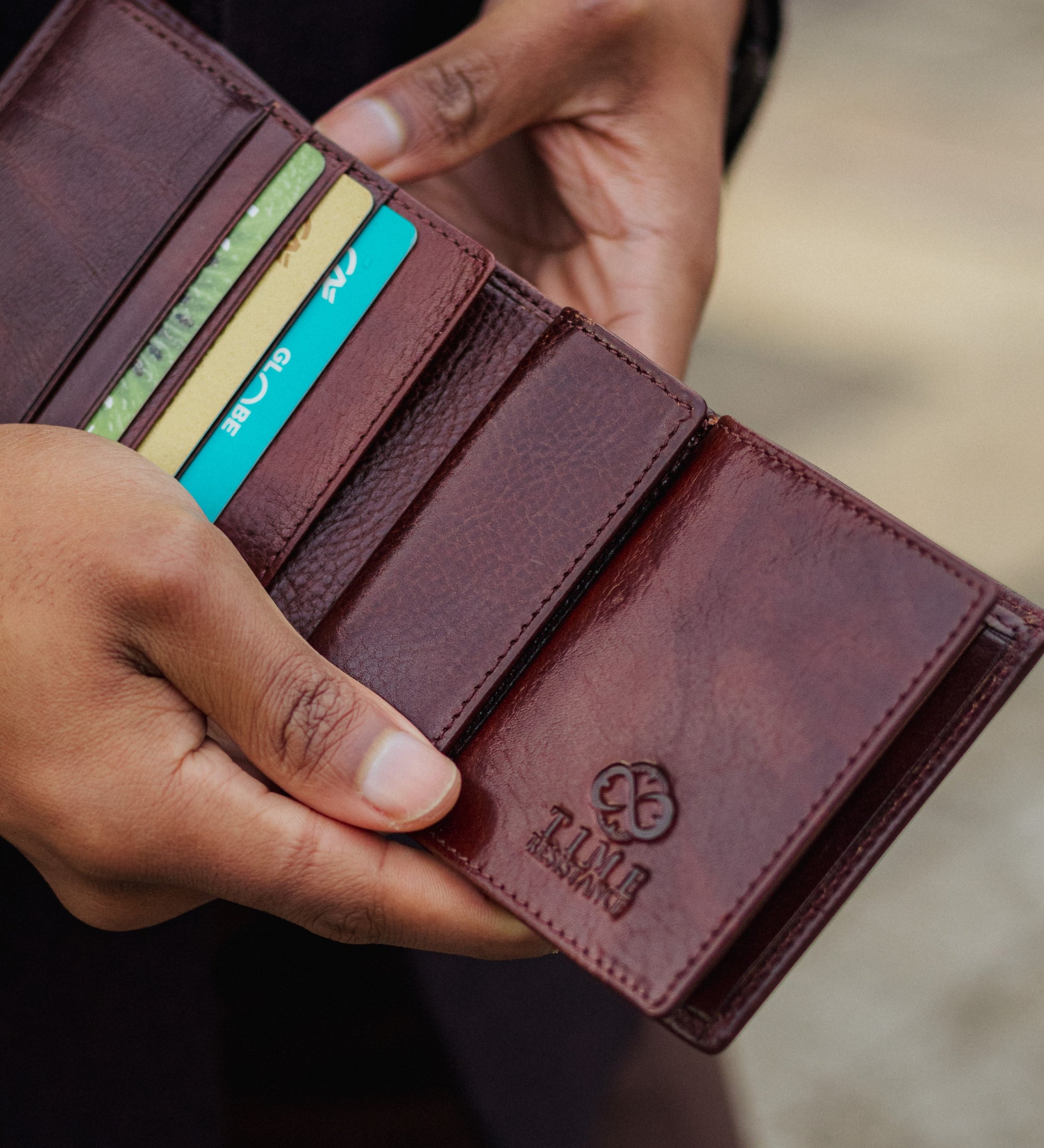 Leather Bifold Wallet - Daniel