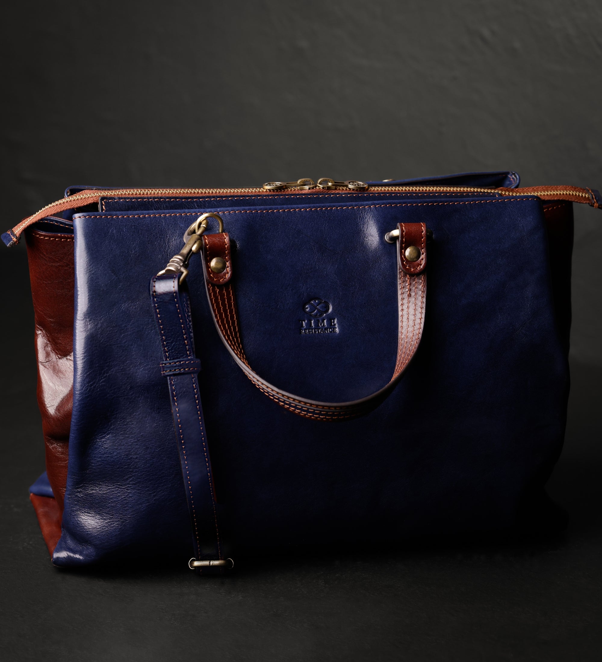 Leather Tote Bag for Women – The Scarlet Letter