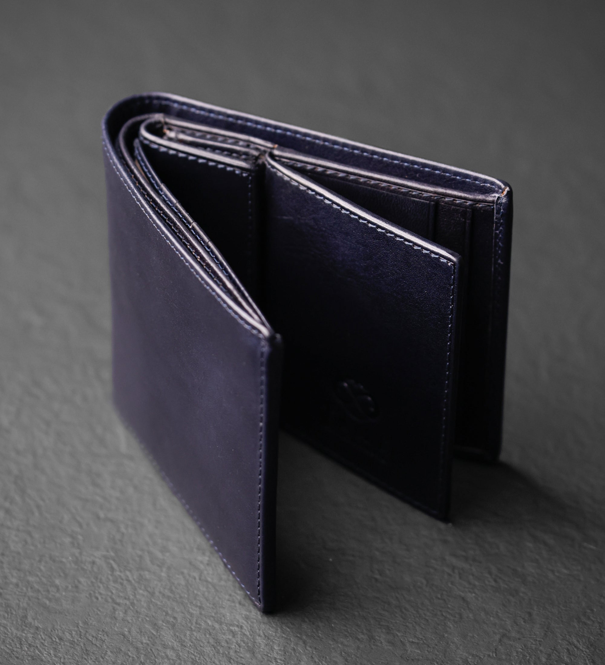 Leather Bifold Wallet - Daniel