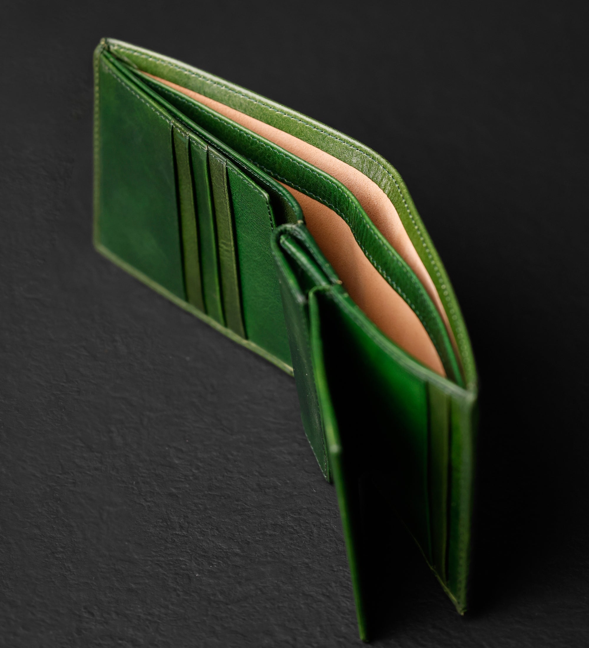 Leather Bifold Wallet - Daniel