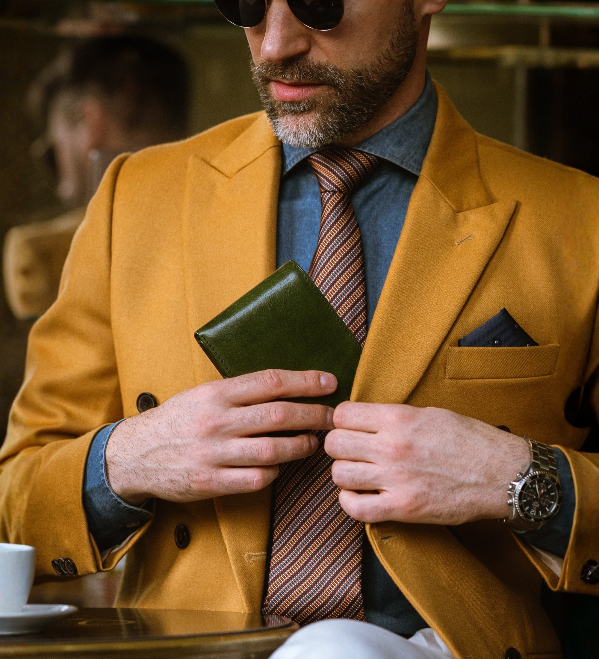 Leather Bifold Wallet - Daniel