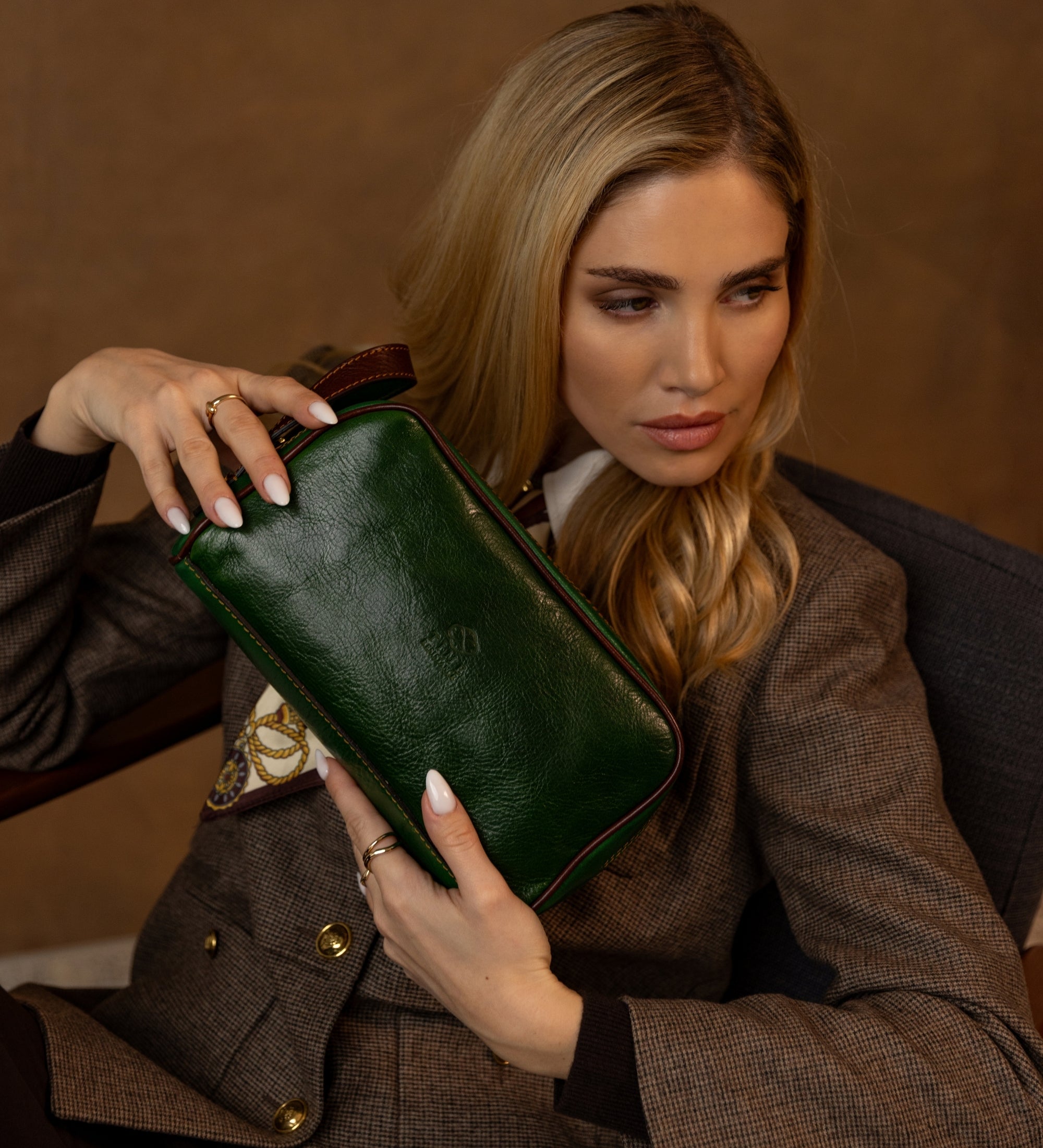 Womens Leather Cosmetic Bag Dopp Kit - All the Kings Men