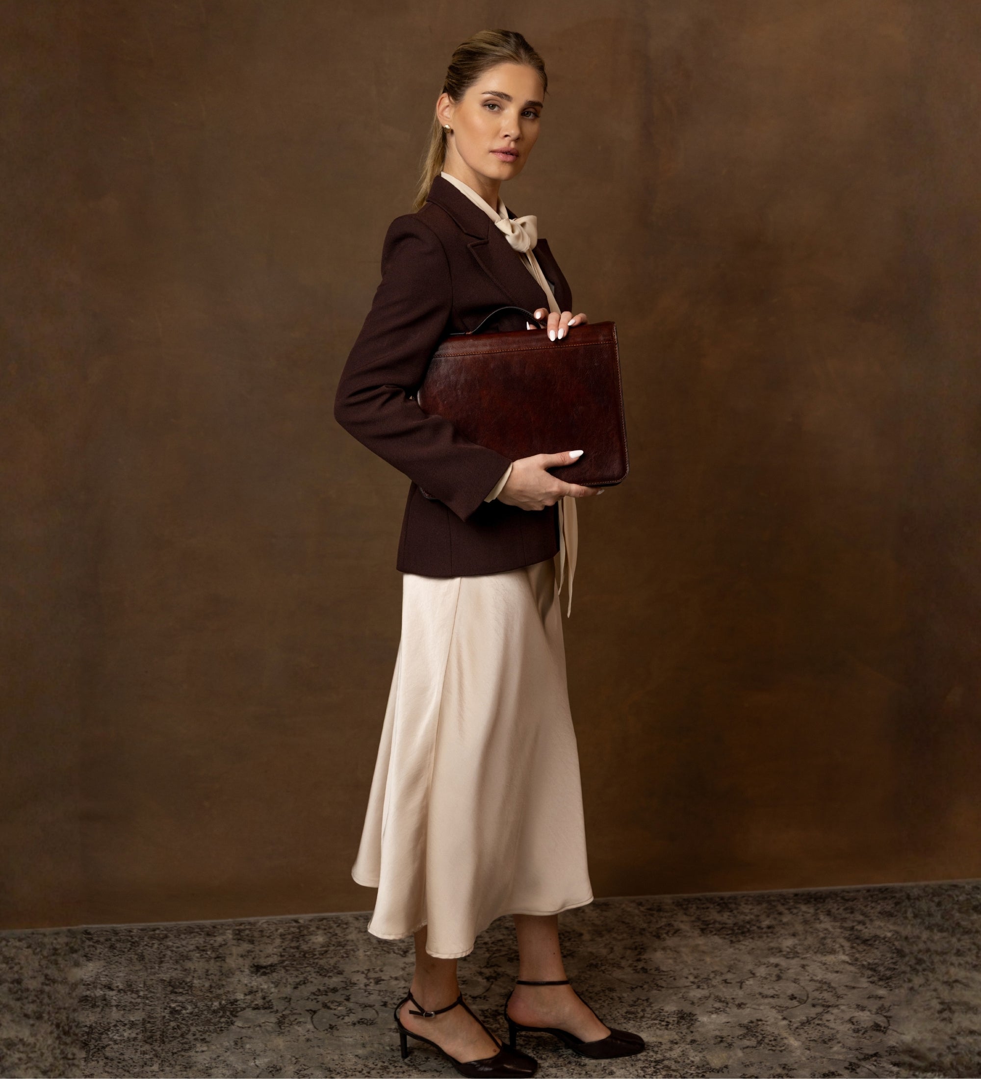 Womens Leather Portfolio with Binder - Joy in the Morning