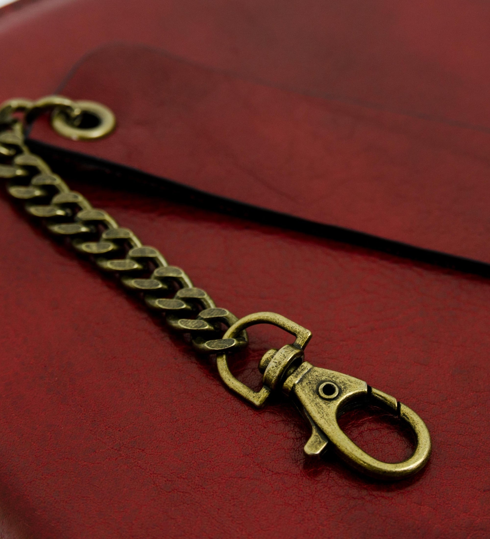 Womens Leather Journal with Refillable A5 Notepad - The Diary of a Nobody