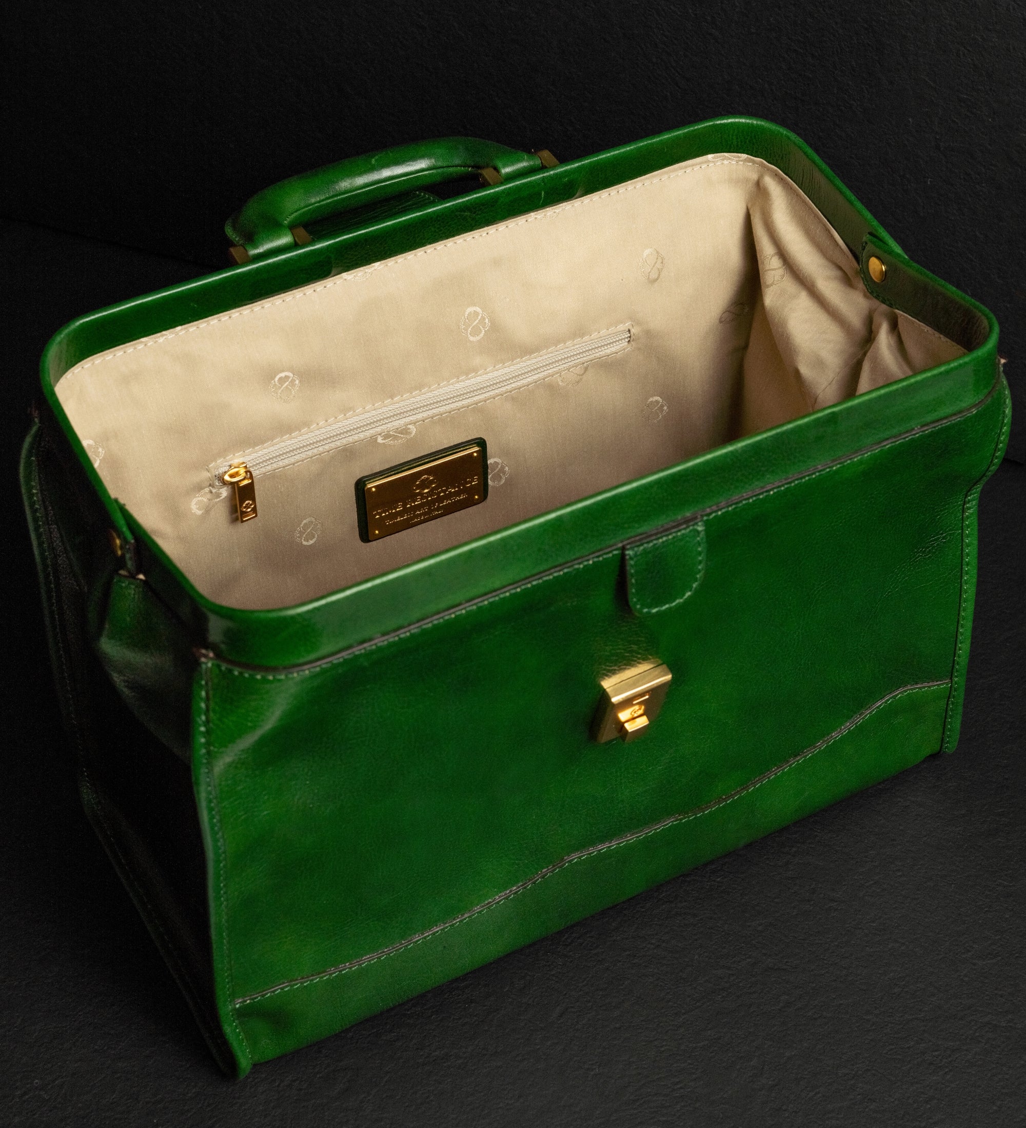 Small Leather Doctor Bag for Women - David Copperfield