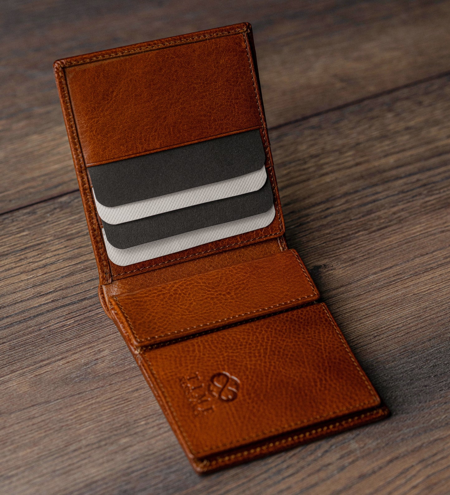 Leather Bifold Wallet - Daniel