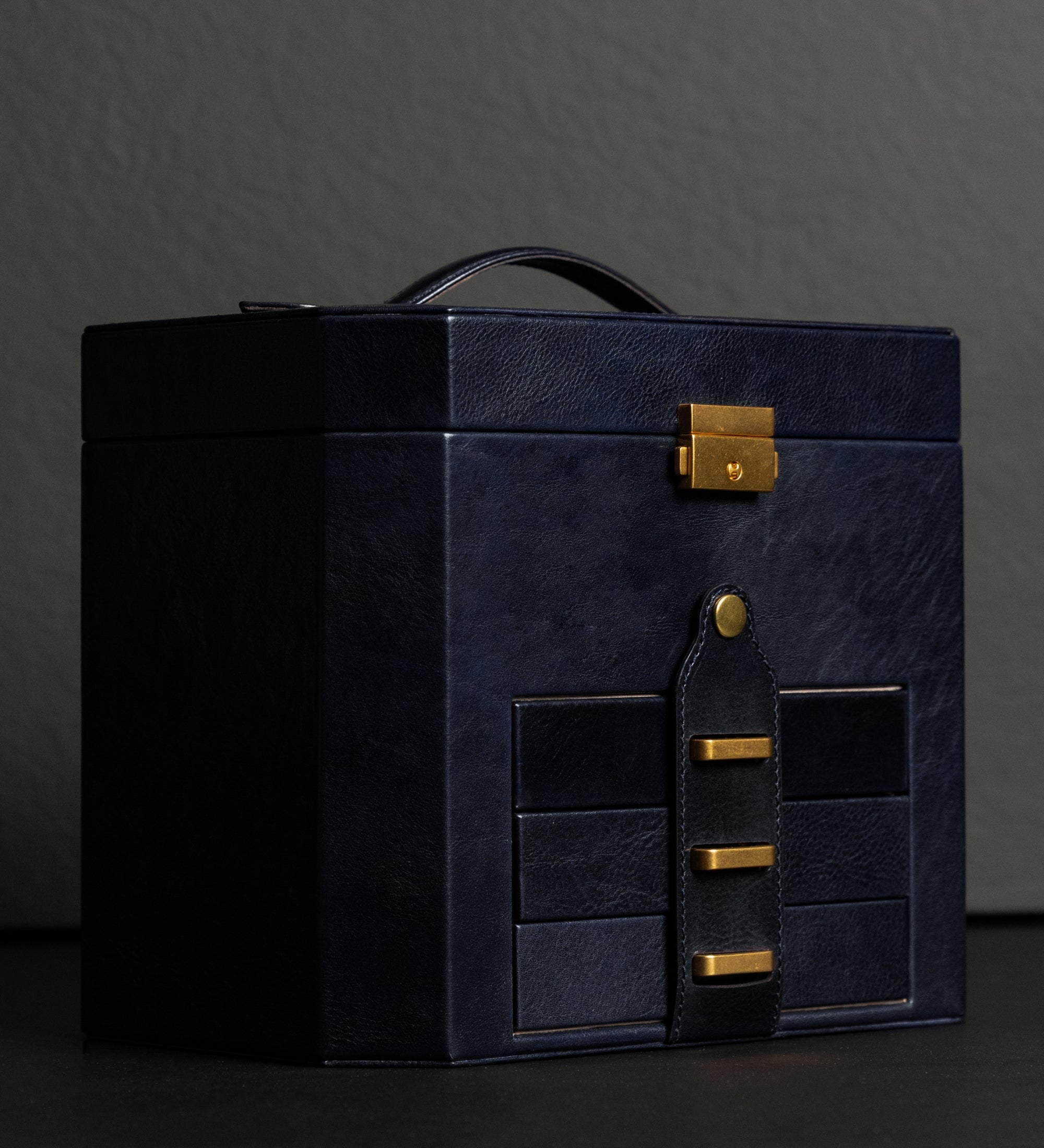 Large Leather Jewelry Box for Women - A Handful of Dust