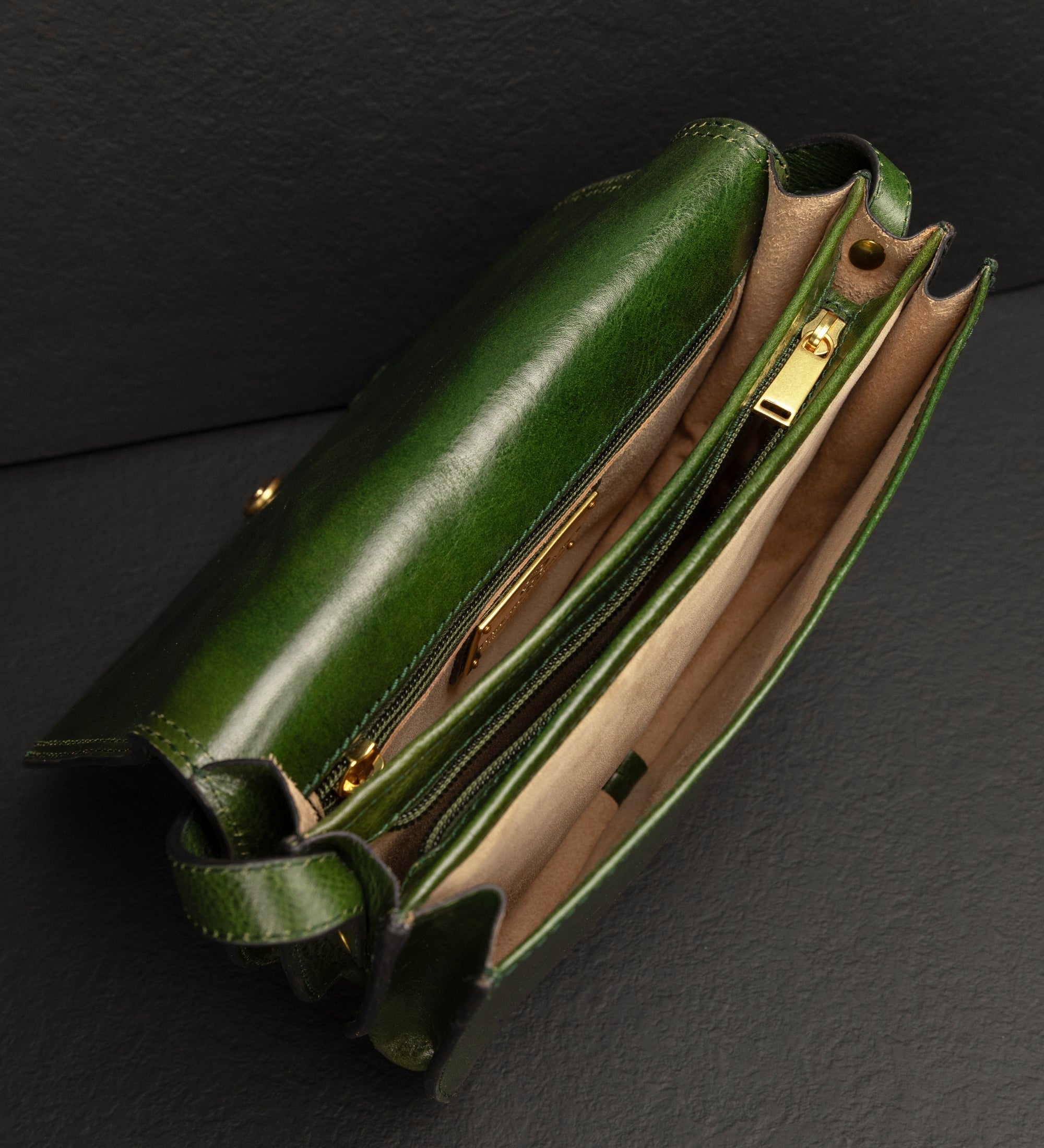 Leather Saddle Bag for Women - Moonfleet