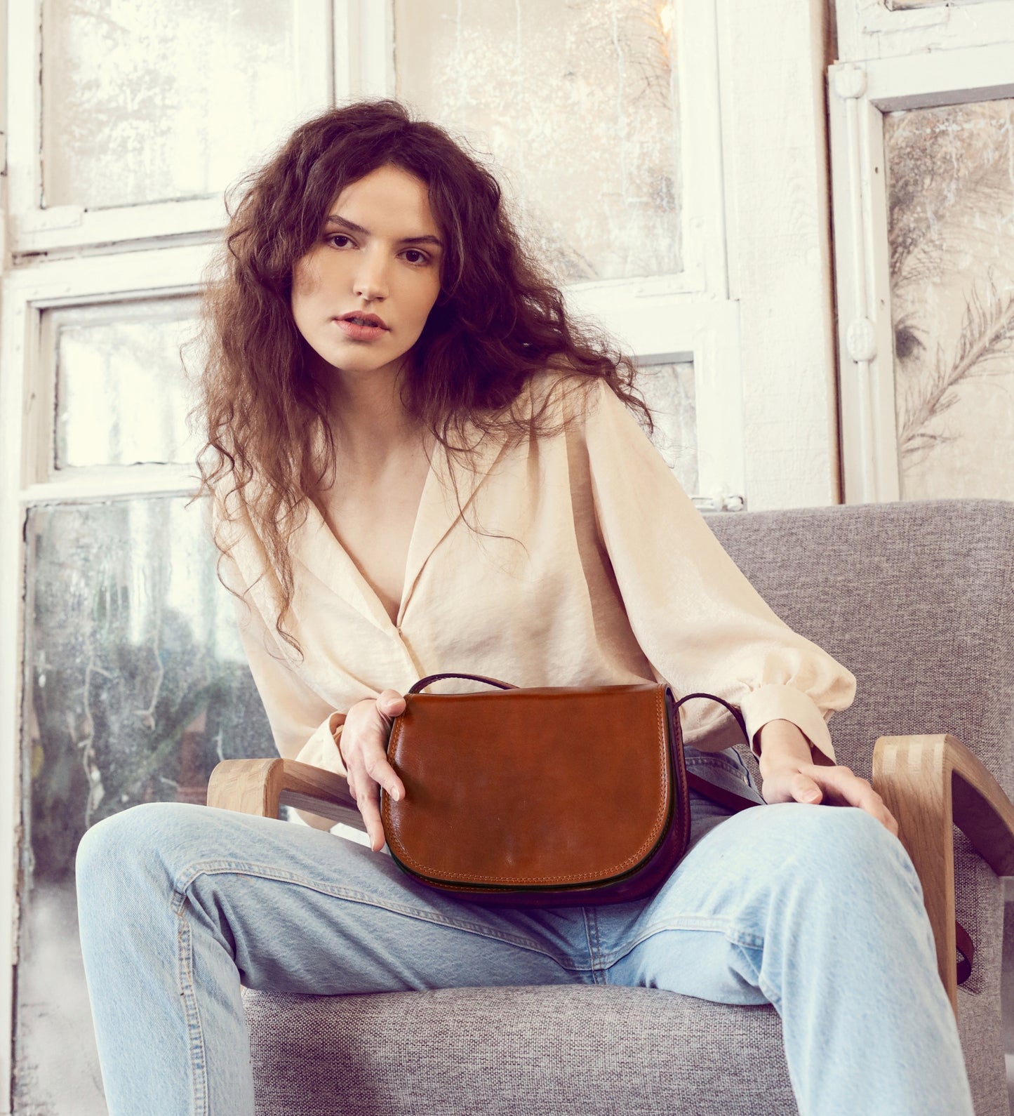 Leather Saddle Bag for Women - Moonfleet