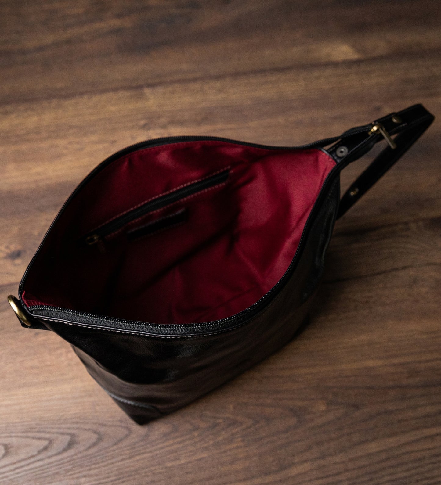 Leather Toiletry Bag - Autumn Leaves