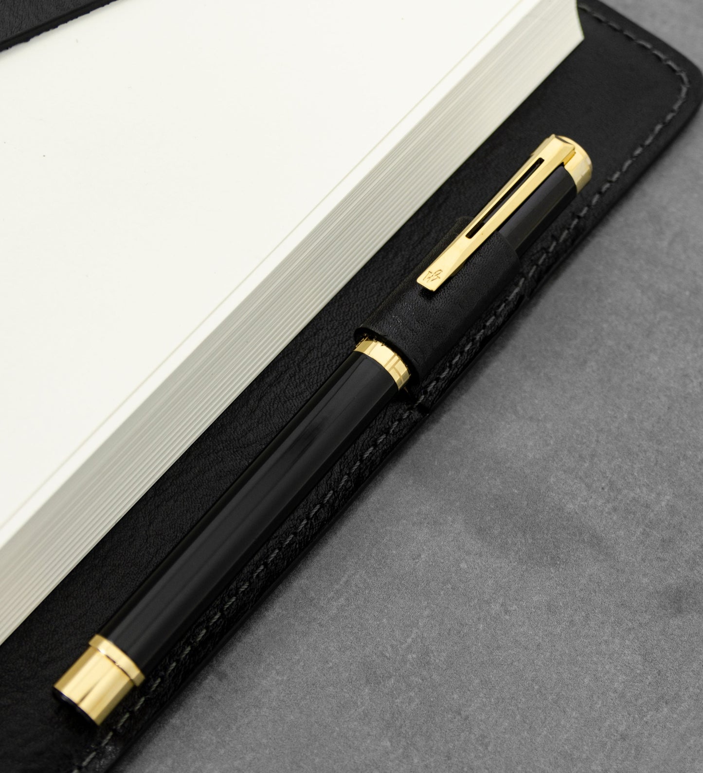 Leather Journal with Refillable A5 Notepad - The Diary of a Nobody